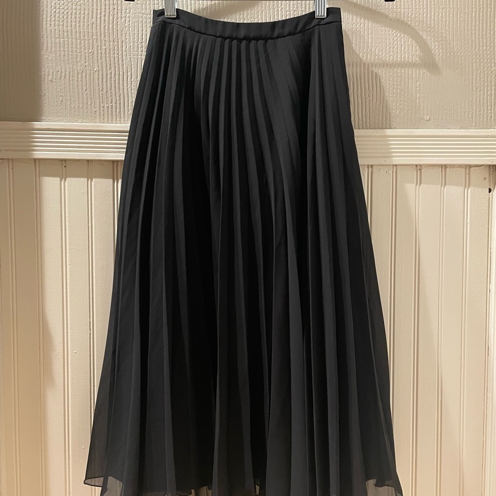 ASOS black pleated skirt size 0